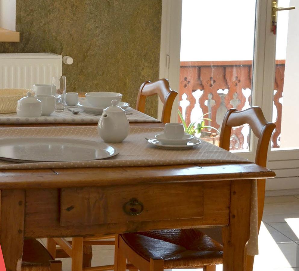 Bed and Breakfast Le Coeur 1210 Granier Esterno foto