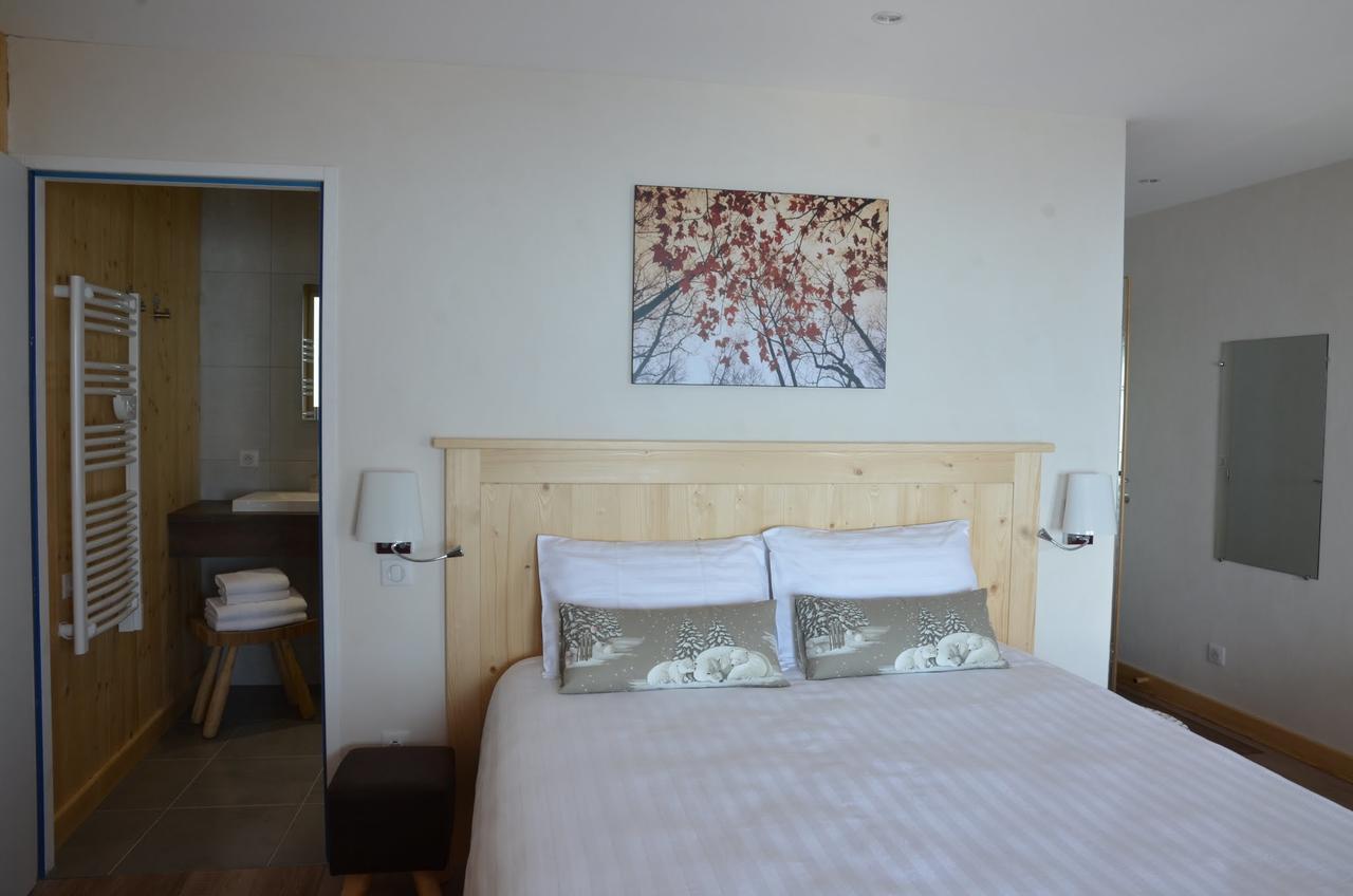 Bed and Breakfast Le Coeur 1210 Granier Esterno foto